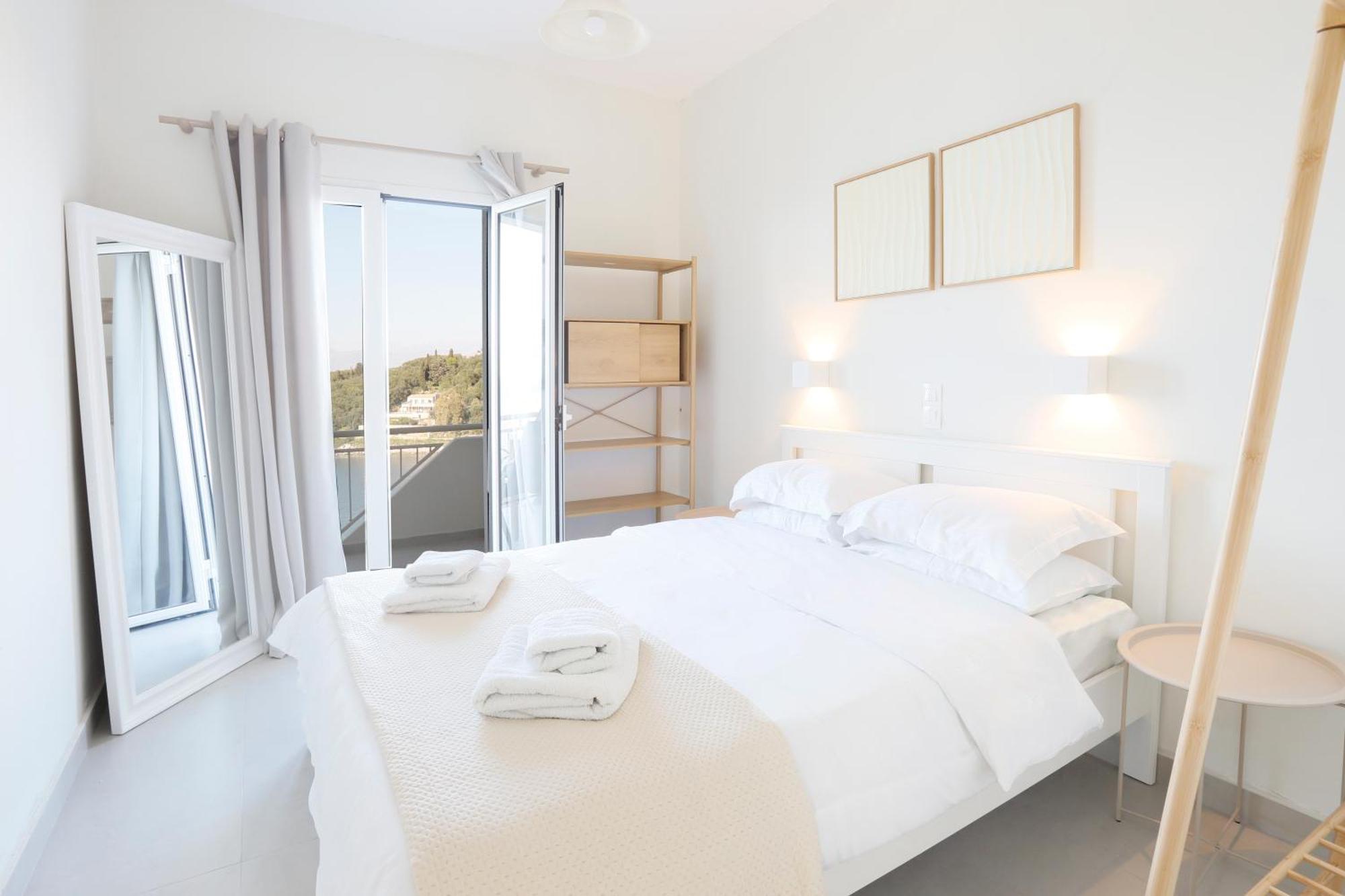 Thea Apartment *