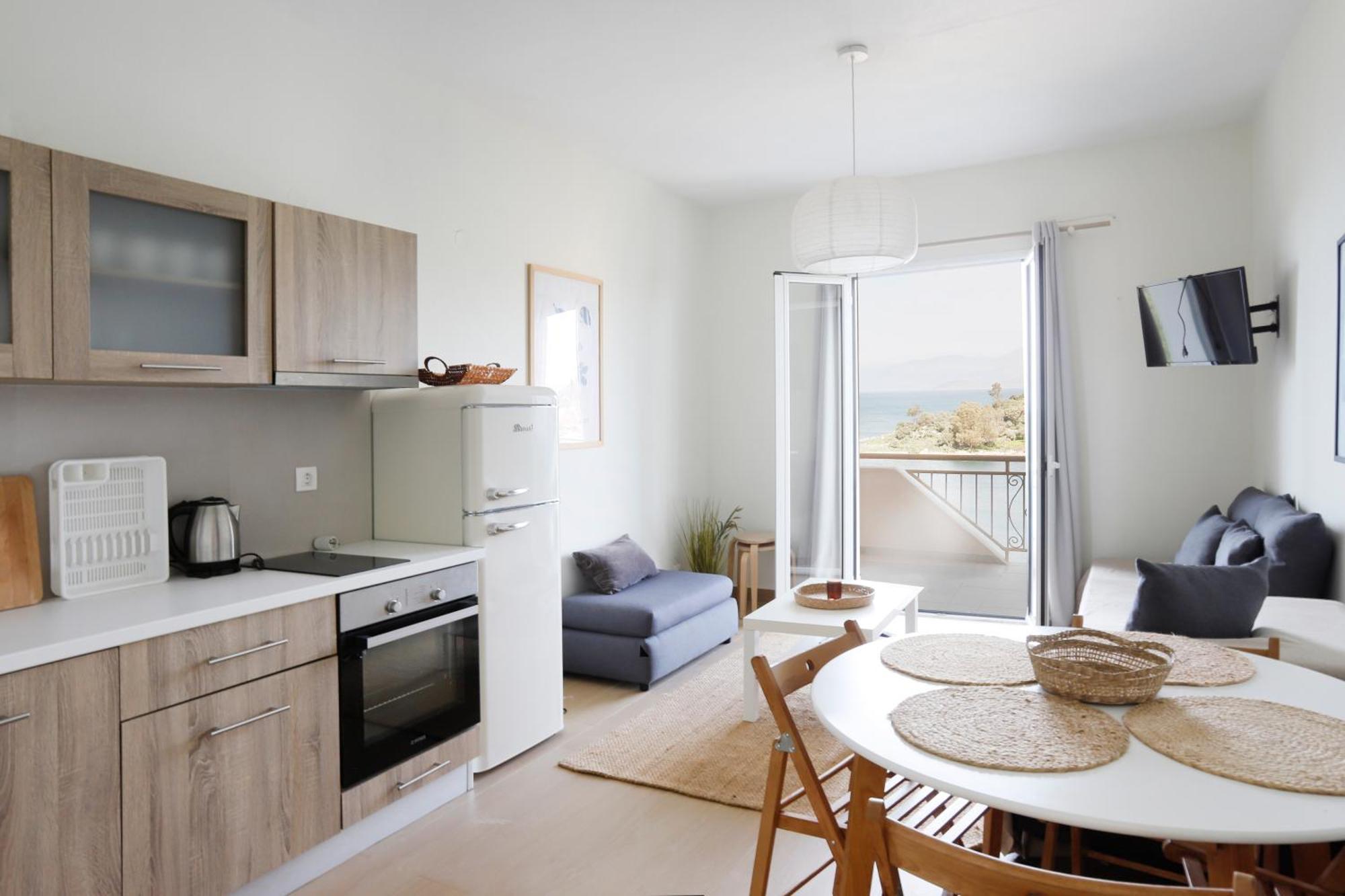 Thea Apartment *